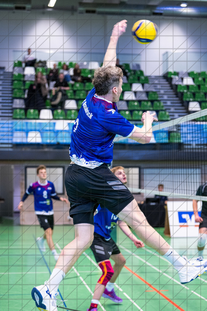 Oberliga 1 Männer 25/26 | VC Osnabrück I vs. FC Schüttorf II | 13.12.25: Oberliga 1 Männer 25/26 | VC Osnabrück I vs. FC Schüttorf II / Osnabrück / Deutschland  //   CREDIT:www.bullenfotos.de, Martin König, Hörner Weg 40, D-49078 Osnabrück, +4917663732967 // Nutzung und Weitergabe nur zu den vereinbarten Zwecken. Presseanfragen an Ersteller. Alle Rechte beim Ersteller. Honorierung nach MFM. - Realisiert mit Pictrs.com