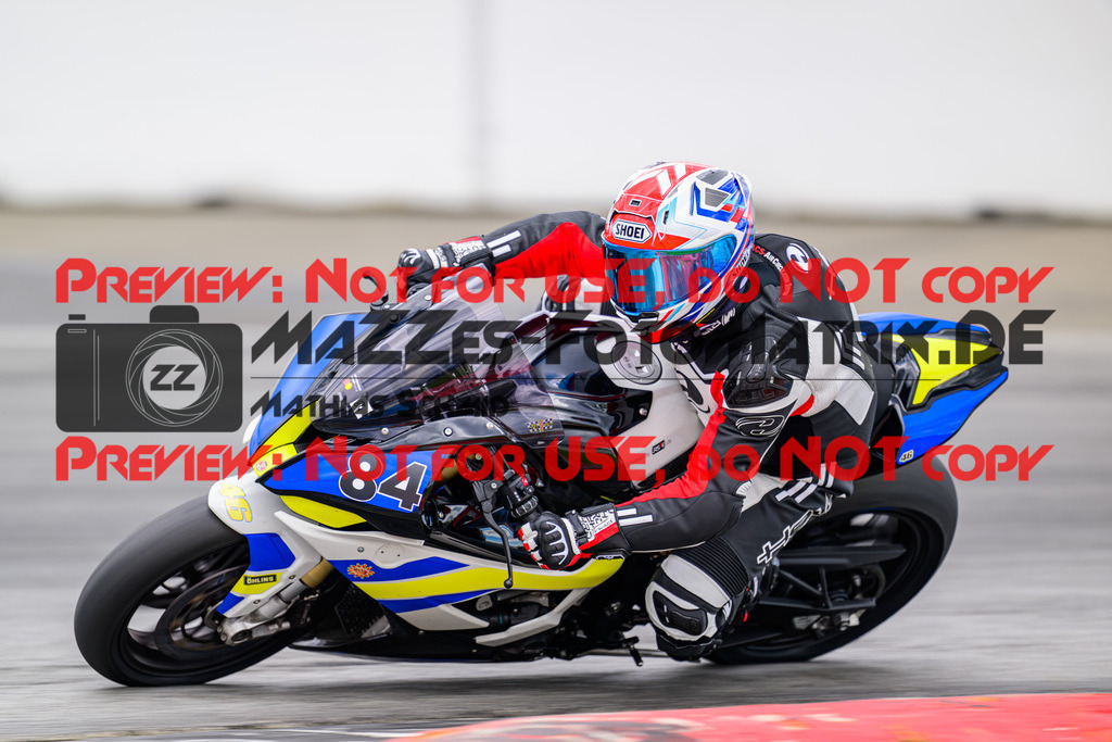 MaZZes_FotoMatrix_240615_7965 | WEISS