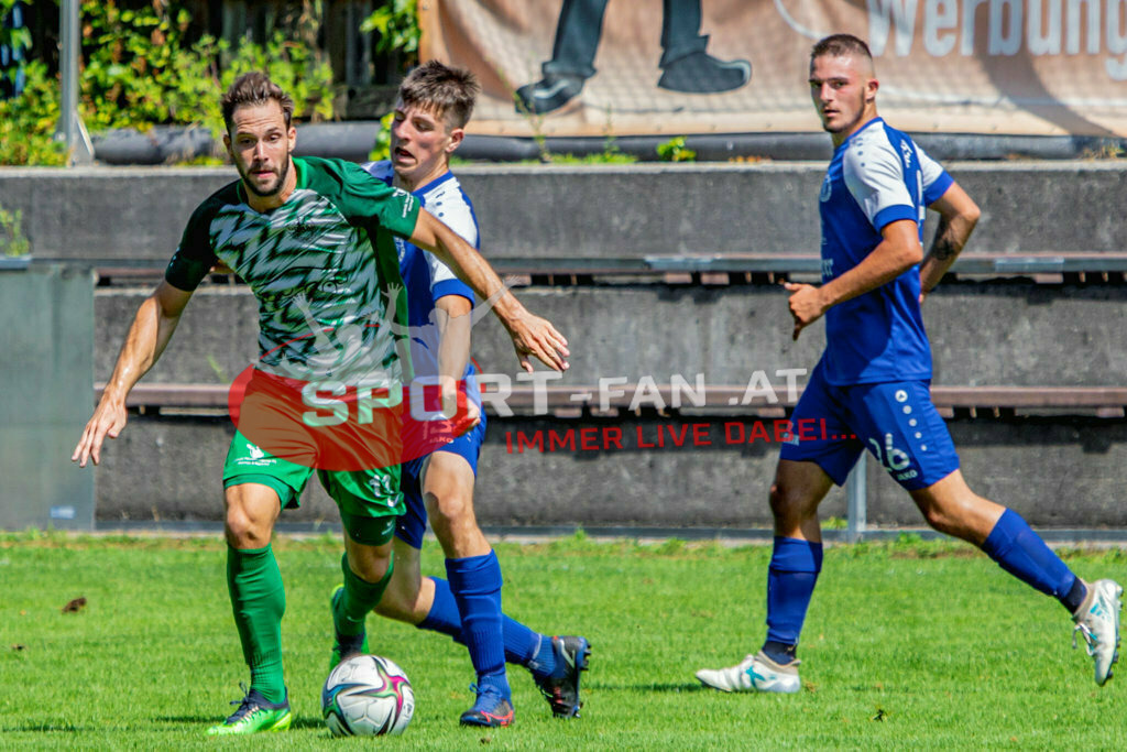 ASV Klagenfurt - Donau Klagenfurt | Thomas Guggenberger (SV Donau Klagenfurt #13) Sebastian Kraxner (ASV Klagenfurt #13) Alexander Killar (ASV Klagenfurt #26) ; ASV Klagenfurt - Donau Klagenfurt am 31.07.2022 in Klagenfurt
(ASV Platz Annabichl), AUSTRIA, (Photo by Ernst Krawagner sport-fan.at) - Realisiert mit Pictrs.com