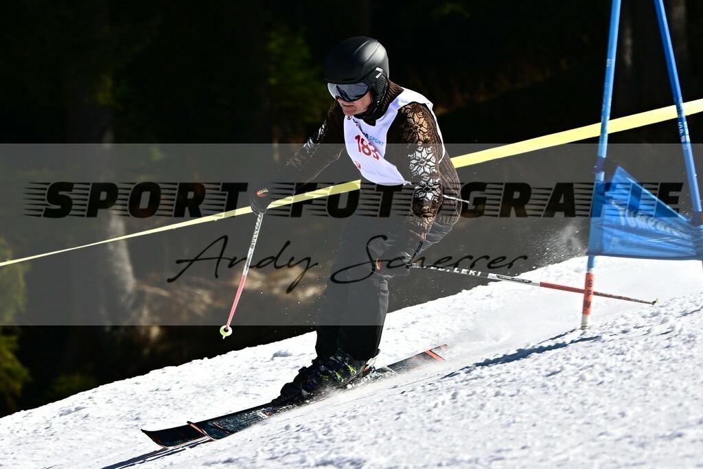 DSC_9579 | Kaufen Sie Sportbilder im Onlineshop von Andy Scherrer Sportfotografie. Faszinierende Bilder von Sportevents aus der ganzen Schweiz. Fussball, Frauenfussball, Unihockey, Handball, Schwingen und weiteren Sportarten. - Realisiert mit Pictrs.com