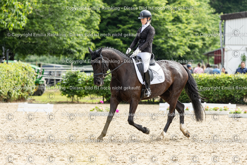 CL5A5644 | Emilia Reinking Fotografie - Realisiert mit Pictrs.com