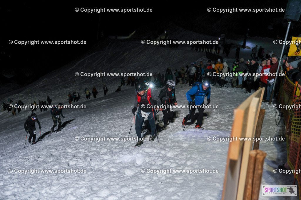 007A1020 | VerticalUp! #vertical_up_kitzbuehel #sportshot_your_pictrs #yourpictrs #dinafit #verticalup!2026