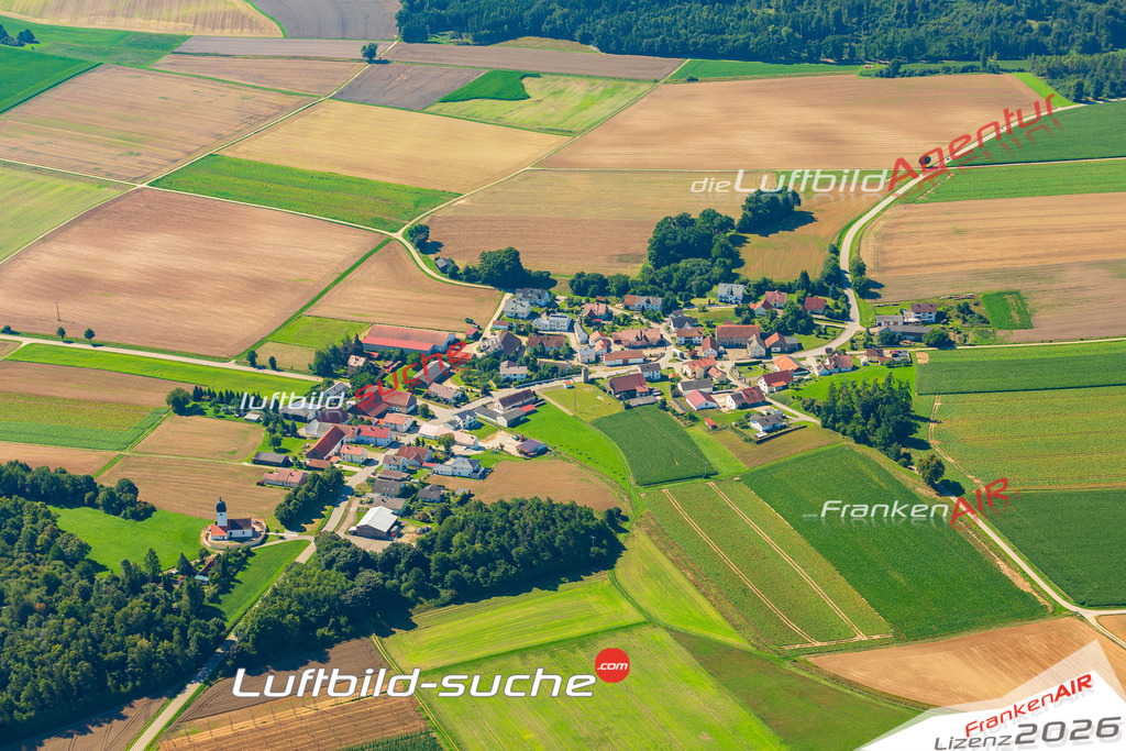 Luftbild Vs Google Maps  Schwabstetten  Altmannstein -Das Luftbild wurde 2025 vom UL-Flugzeug heraus erstellt ( keine Drohne ) - Hochauflösende Luftaufnahme -Nicht vergleichbar mit Google Maps oder Satelittenbilder- Die Geschenkidee !Mit Lizenz und Bildrechte bestellbar