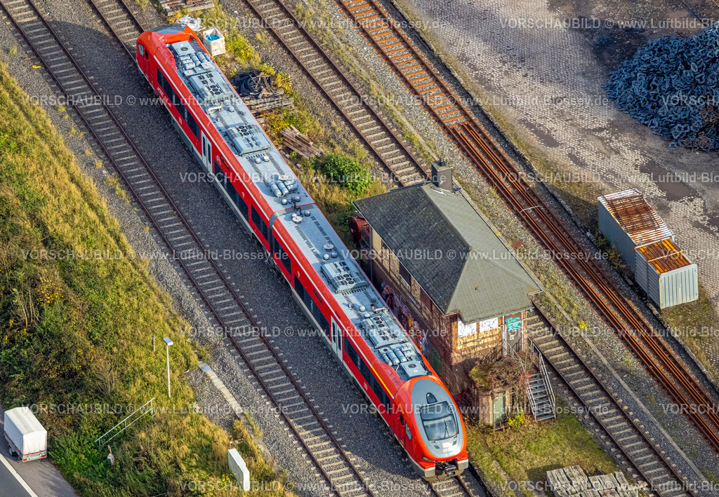 Hagen251102176 | Luftbild, Hagen-Rummenohl Bahnhof, S-Bahn und altes Bahnwärterhäuschen Stellwerk, Dahl, Hagen, Ruhrgebiet, Nordrhein-Westfalen, Deutschland