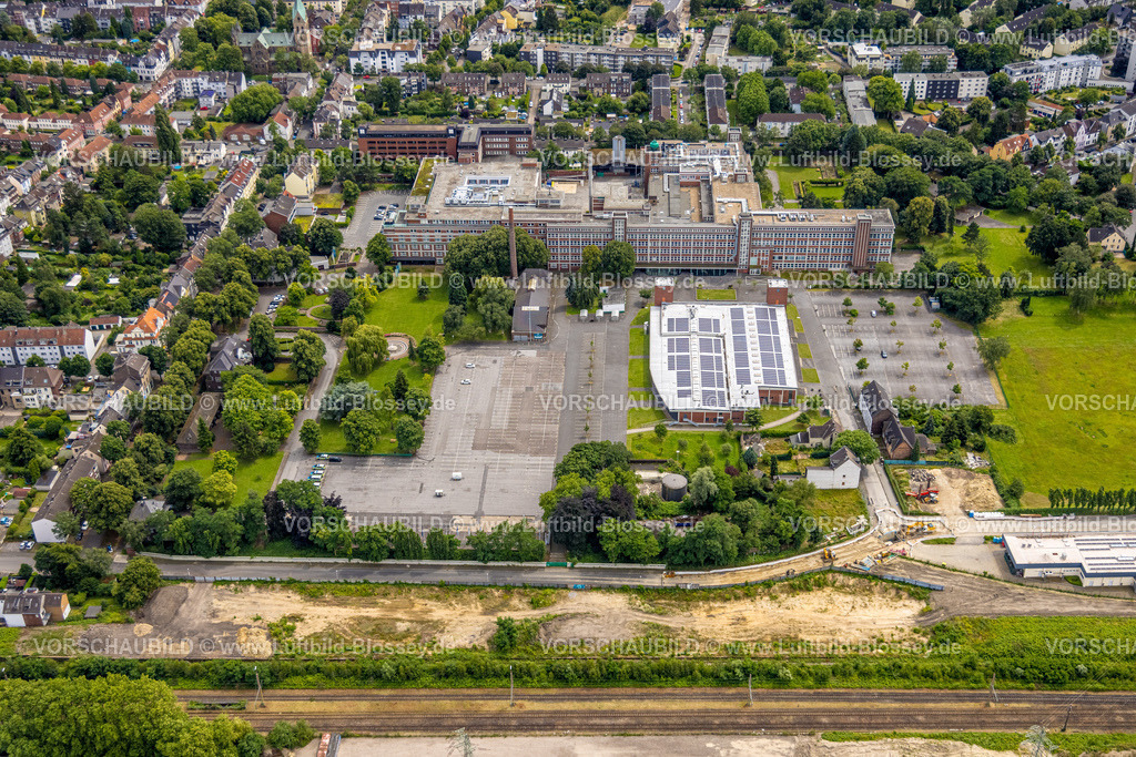 Muelheim240703236 | Standardkessel Baumgarte GmbH, Technikum Mülheim Ausstellungs- und Handelszentrum mit Solardach, Baugebiet an der Liebigstraße, Speldorf, Mülheim an der Ruhr, Ruhrgebiet, Nordrhein-Westfalen, Deutschland