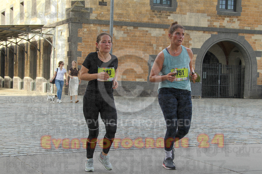 250920_1538_EV4_9366 | Sportfotografie im Rhein-Sieg Kreis, Köln, Bonn, NRW, Rheinland Pfalz, Hessen, etc. Unser Tätigkeitsfeld umfasst den Laufsport vom Volkslauf über den Marathon, Duathlon, Triathon bis zum Ultralauf wie Kölnpfad Ultra oder Schindertrail.