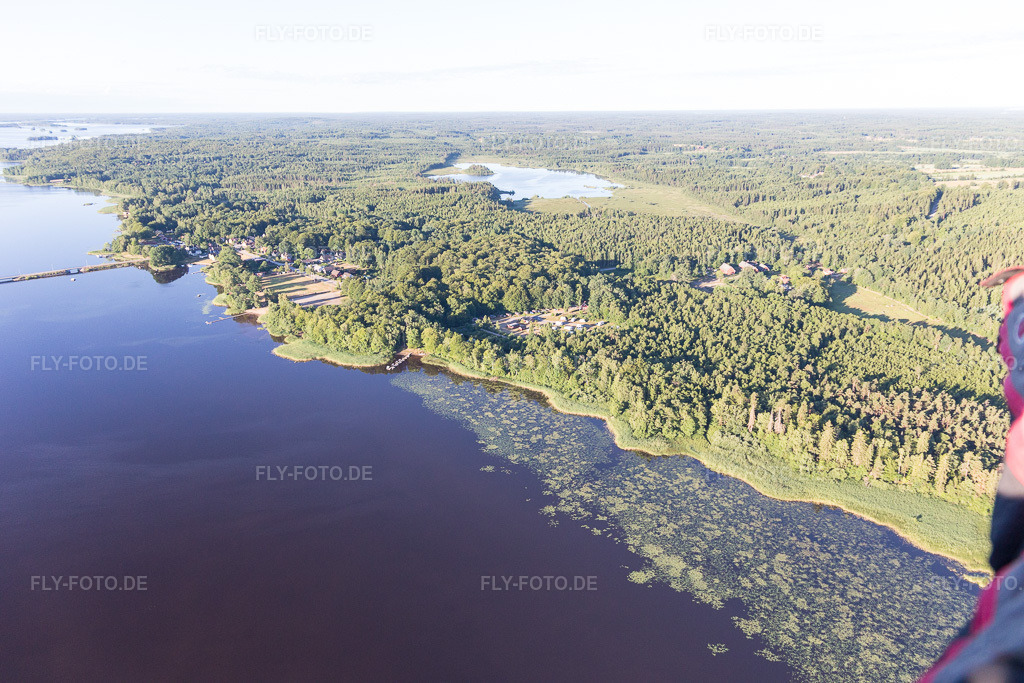 Luftbild: Ortsansicht in Torne im Bundesland Kronoberg in Schweden. Foto: IMG_108297.jpg vom 30.06.2018 durch Werner Riehm/FLY-FOTO.de