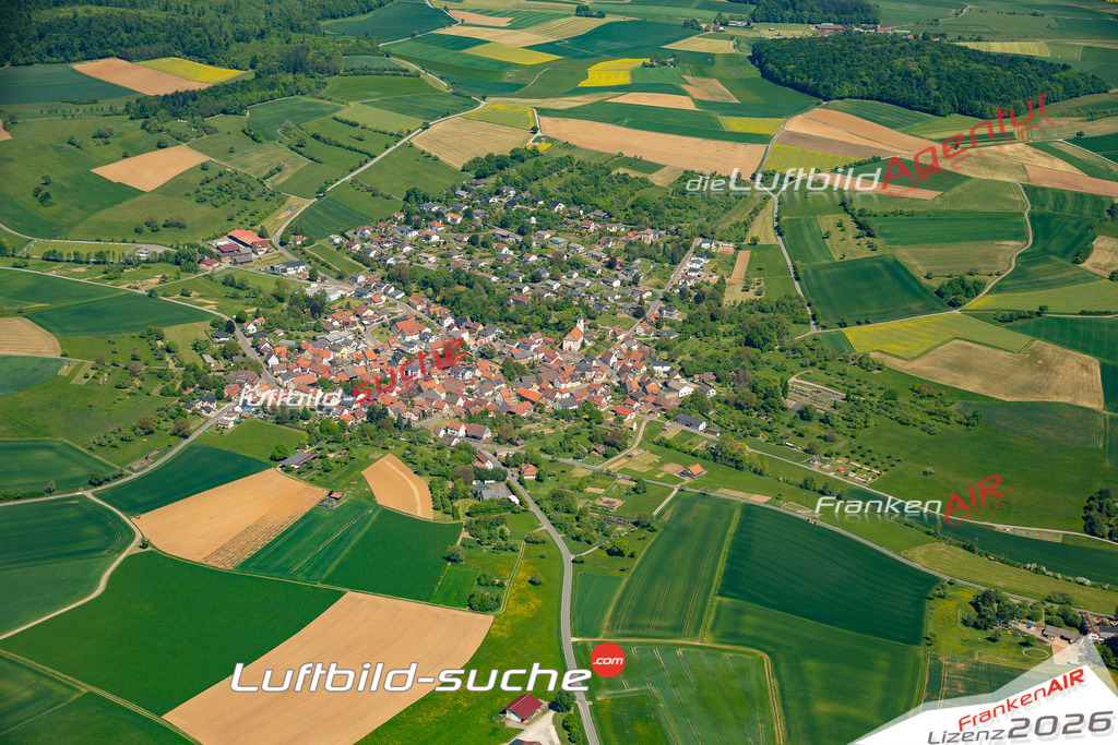 Schrägluftbild  Oberwittstadt  Ravenstein - Das Luftbild wurde 2025 vom UL-Flugzeug heraus erstellt ( keine Drohne ) - Hochauflösende Luftaufnahme -Nicht vergleichbar mit Google Maps oder Satelittenbilder- Die Geschenkidee !Mit Lizenz und Bildrechte bestellbar
