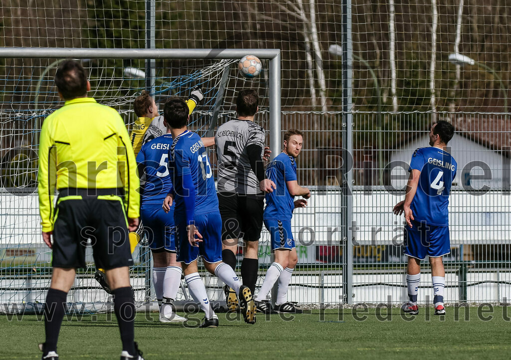 2024-02-24_073_FC_Langengeisling_II_gegen_SG_Reichenkirchen | Erding, Deutschland, 24.02.2024:
Fußball, Kreisklasse 2023 / 2024, Testspiel, FC Langengeisling II gegen SG Reichenkirchen, Endergebnis: 7:1

Torwart Christian Bernhardt (FC Langengeisling, #1), Jonas Hennig (FC Langengeisling, #5), Lukas Stenzel (FC Langengeisling, #13), Adrian Schmidt (SG Reichenkirchen, #5), Kilian Kaiser (FC Langengeisling, #14), Thomas Perzl (FC Langengeisling, #4)

Foto: Christian Riedel / fotografie-riedel.net