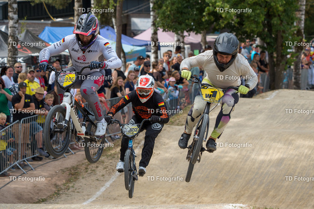 DM_BMX_Race_2025-07335 | Fotogalerie von Thomas Dettweiler mit Eventbildern und lizenzfreien Fotos. Perfekt als Wandbild, für Büro, Website oder private Nutzung. - Realisiert mit Pictrs.com