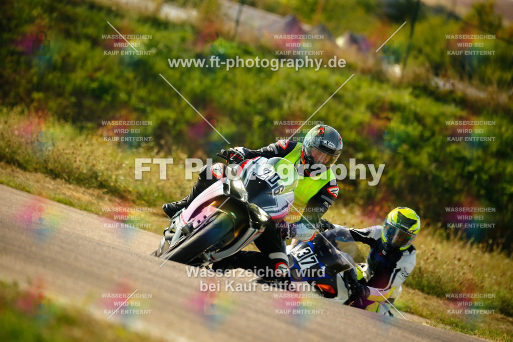 _MOT6056 | Hier findet Ihr Bilder von Touristenfahrten auf der Nürburgring Nordschleife oder von anderen Veranstaltungen die ich besucht habe. Viel Spass beim Durch Schauen 