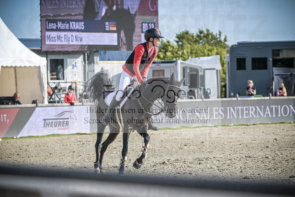 DOS_8854 | Entdecke hochwertige Reitturnierfotos von Foto Oger. Professionell, emotional und authentisch – jetzt Lieblingsmomente im Shop bestellen.Deutschlandweite Turnierfotografie. - Realisiert mit Pictrs.com