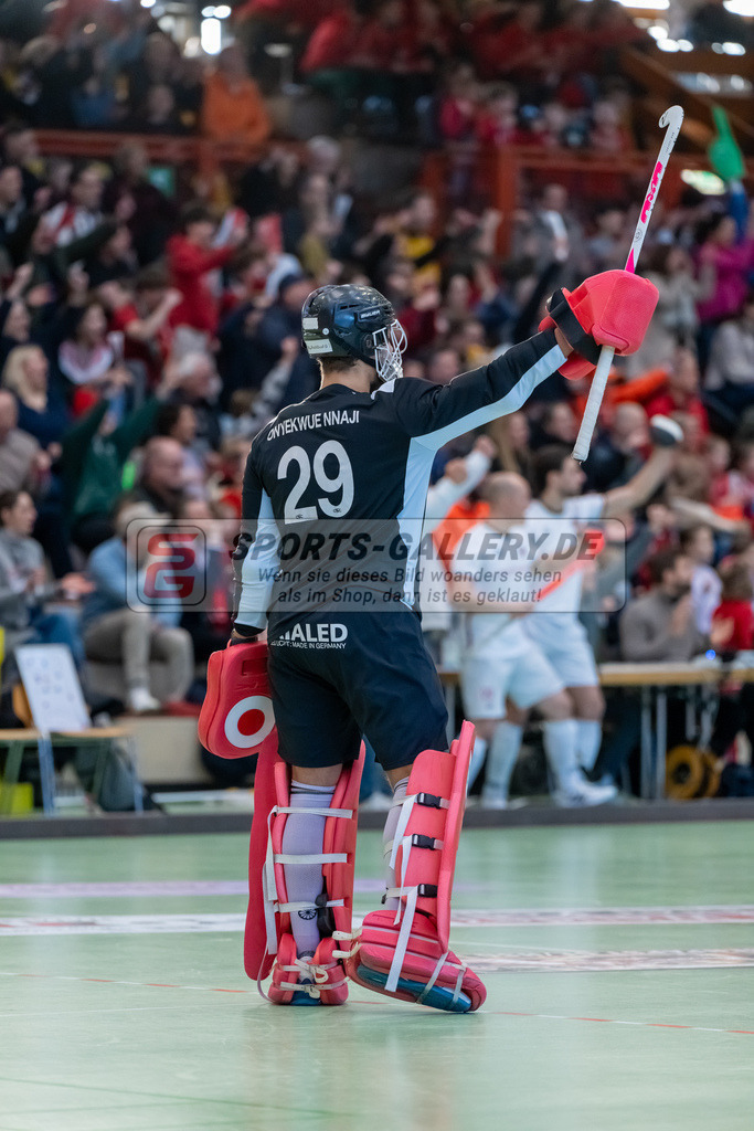 HK_20250118_101753 | 1/4 Finale 1. Bundesliga Halle Herren Crefelder HTC - Zehlendorfer Wespen am 18.1.2025 Halle Glockenspitz, Krefeld , Joshua Onyekwue Nnaji Torwart ( Crefelder HTC #29 )