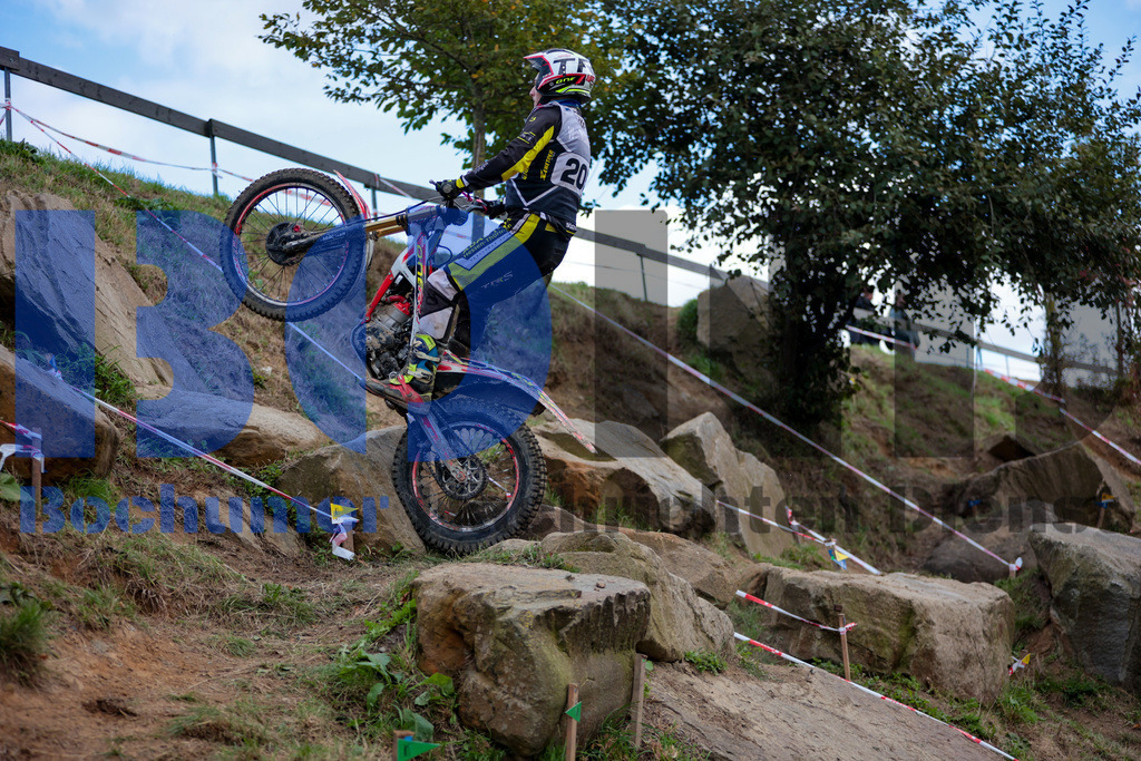 SES_DMTRIA20240929-54 | bond - Realisiert mit Pictrs.com