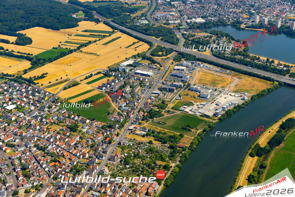 Das Luftbild zeigt :  Kleinostheim - Die Luftaufnahme wurde 2023 vom UL-Flugzeug aus erstellt ( keine Drohne ) - Hochauflösende Luftaufnahme - Für grossformatige Ausdrucke geeignet. Die Geschenkidee !Mit Lizenz und Bildrechte bestellbar