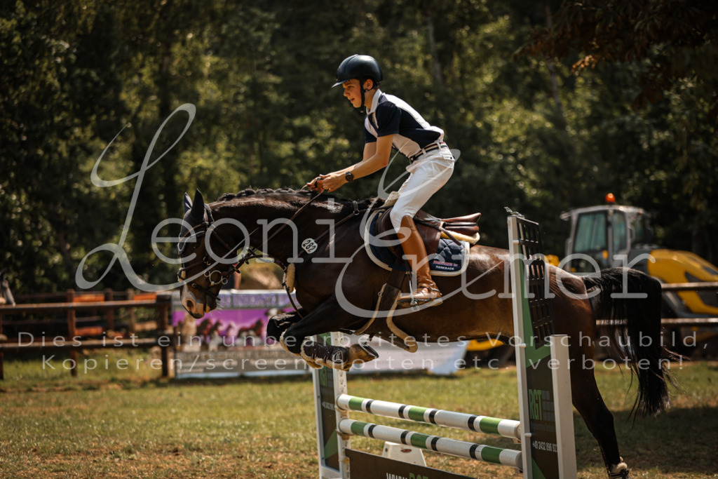 15.SaStE00067 | Leoni Ertmer Photography - Realisiert mit Pictrs.com