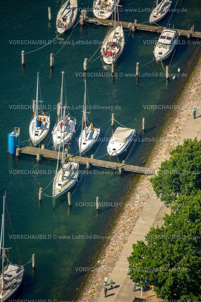 Luebeck15070302Travemuende | Mole Travemünde mit Segelbooten, Travemünde,  Lübeck, Lübecker Bucht, Hansestadt, Schleswig-Holstein, Deutschland