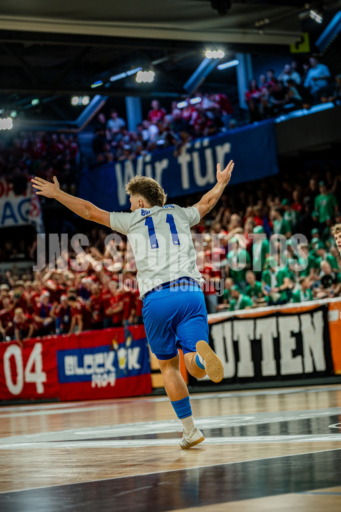 39. OM-Supercup-098 | jns.sportfotos - Realisiert mit Pictrs.com