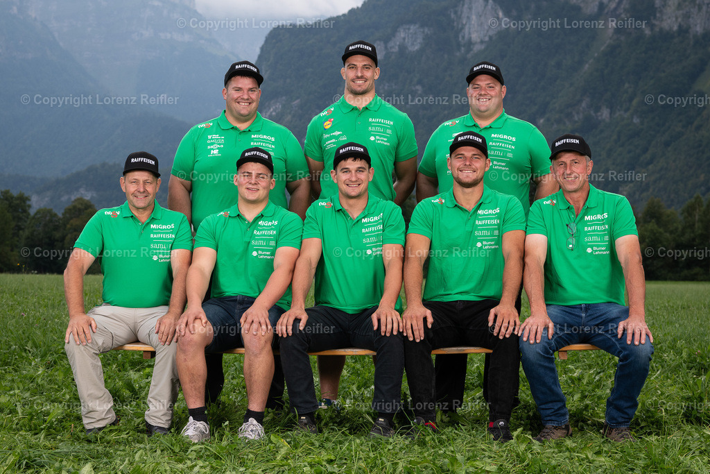 Schwingen -  ESAF Team NOSV 2025 | Mollis, 22.8.25, Schwingen - ESAF Team NOSV.Schwing-Club am Ottenberg mit Betreuer