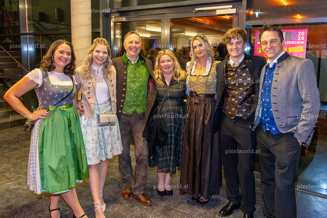 Feldkirchner Bezirksbauernball 2024 | Bildershop von pixelworld.at - Realisiert mit Pictrs.com