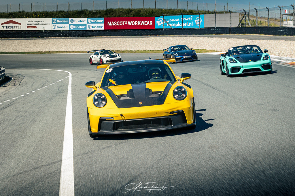R6AT6124 _Alexander Tschuncky | Entdecken Sie die faszinierende Welt von Alexander Tschuncky Arts: Kreative Fotografie, atemberaubende Automobilkunst und hochwertiger Bilderdruck. Lassen Sie sich inspirieren! - Realisiert mit Pictrs.com