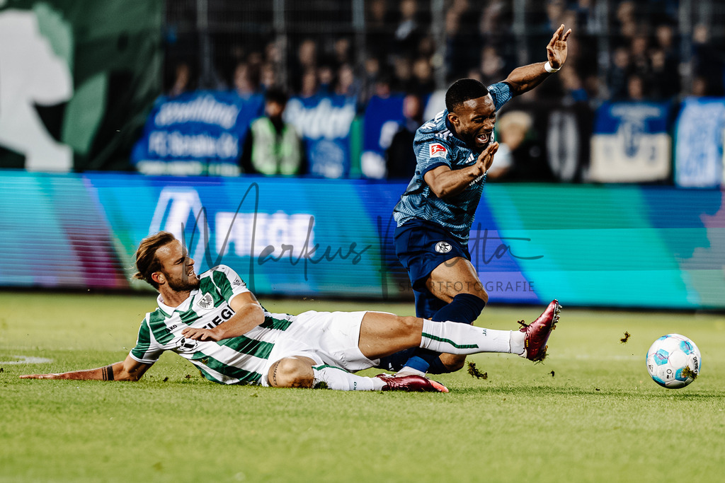 2. Bundesliga, Saison 2024/25, 7. Spieltag: SC Preußen Münster - FC Schalke 04 | Münster, 28.09.2024: 2. Bundesliga, 7. Spieltag, SC Preußen Münster gegen FC Schalke 04 im LVM-Preußenstadion in Münster. Foto: sportfotografie.ms | Markus Paletta - Realisiert mit Pictrs.com