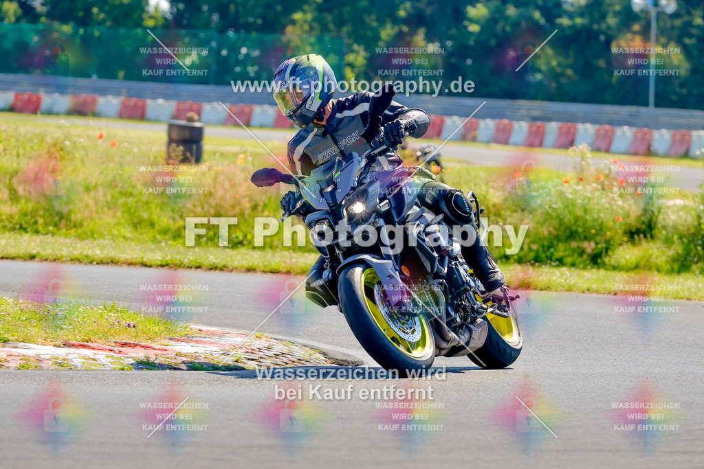 _MOT9092 | Hier findet Ihr Bilder von Touristenfahrten auf der Nürburgring Nordschleife oder von anderen Veranstaltungen die ich besucht habe. Viel Spass beim Durch Schauen 