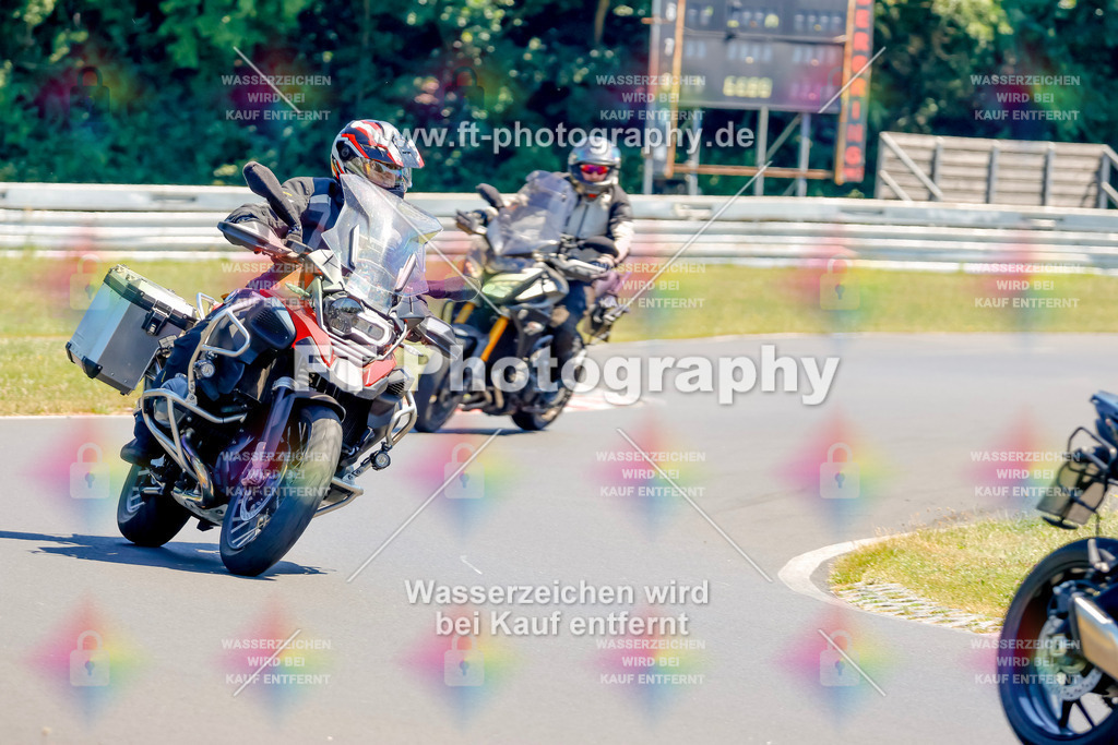 _MOT9439 | Hier findet Ihr Bilder von Touristenfahrten auf der Nürburgring Nordschleife oder von anderen Veranstaltungen die ich besucht habe. Viel Spass beim Durch Schauen 