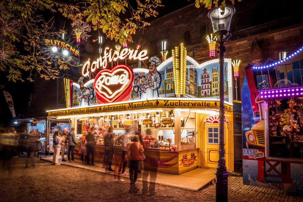 551. Basler Herbstmesse | Schöne Fotografien aus der Stadt und der Natur zum bestellen oder selber hochladen. Druck auf Foto, Postkarte, Kalender, FineArt Hahnemühle, Alu-Dibond , Akustikbilder zur Absorption von Schall und Lärm etc. - Realisiert mit Pictrs.com