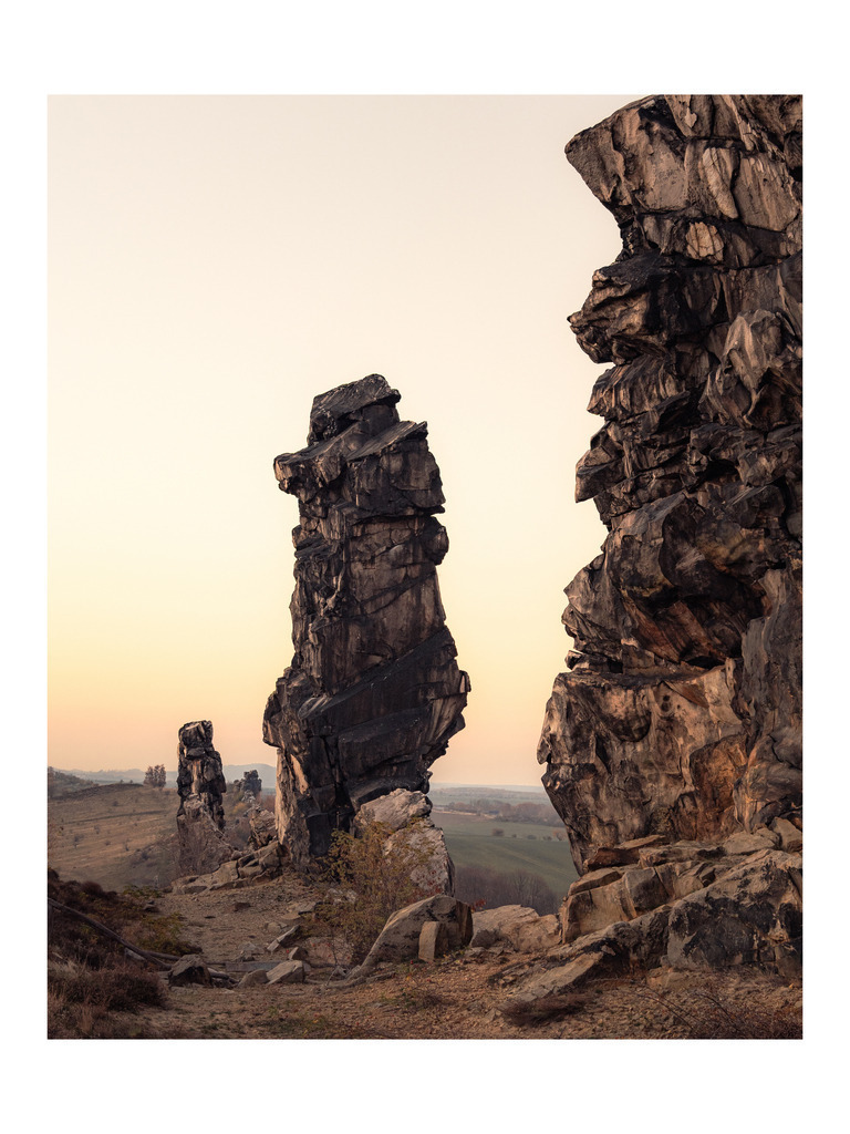 Vestige | Captured on 7 November 2025 at Königstein, part of the Teufelsmauer near Weddersleben, Germany, Vestige traces deep time and myth. Shaped by geology yet imagined as a wall shattered by the devil, the sandstone becomes matter and legend — defined by what remains and what has been taken away. - Realisiert mit Pictrs.com