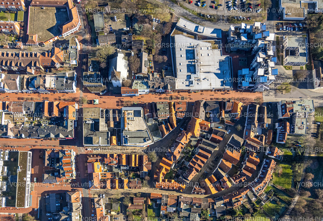 Luenen230204169 | Luftbild, Altstadt Silberstraße Roggenmarkt mit roten Dächern, Lange Straße Fußgängerzone, Stadtkirche St. Georg, Lünen, Ruhrgebiet, Nordrhein-Westfalen, Deutschland