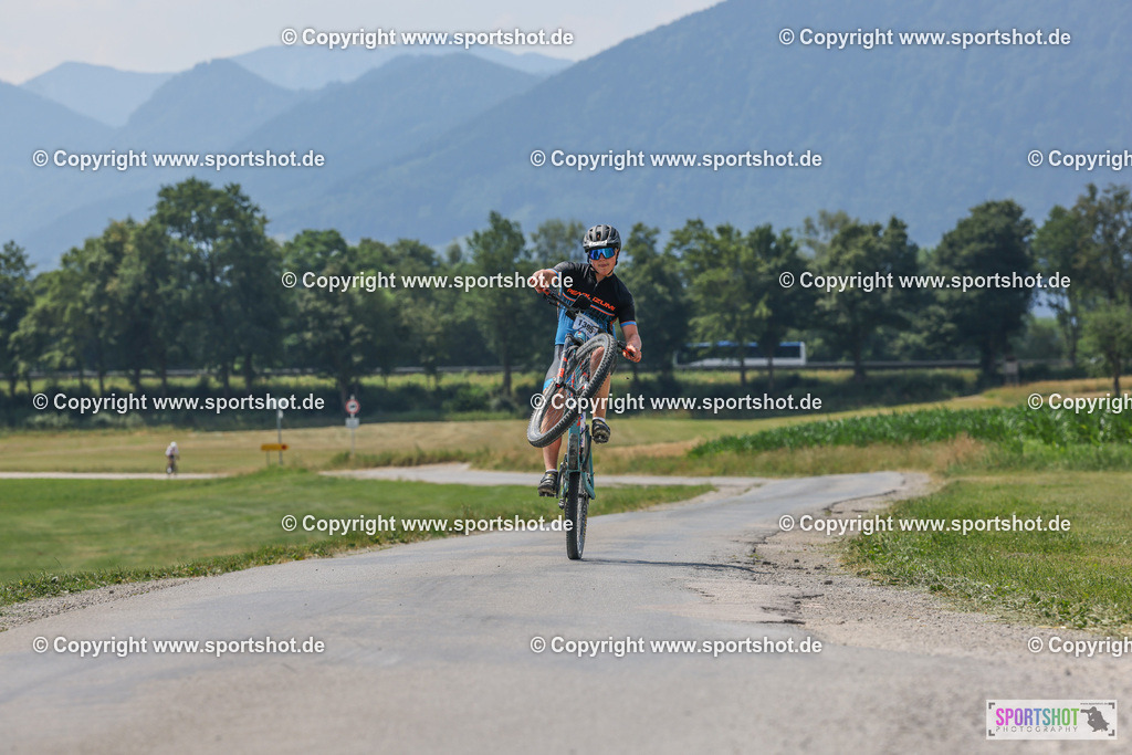 007A9344 | Rund um das Thema Sport-Event-Fotografie & individuelle Teilnehmerfotos. Jeder Teilnehmer wird fotografiert.