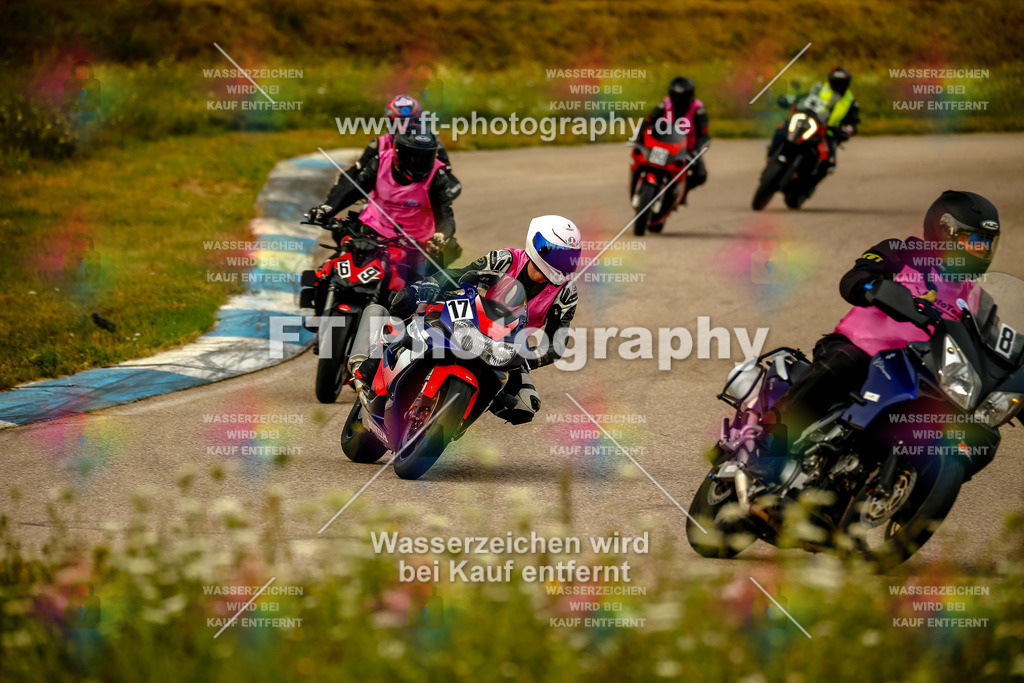 Chambley Juli-0901 | Hier findet Ihr Bilder von Touristenfahrten auf der Nürburgring Nordschleife oder von anderen Veranstaltungen die ich besucht habe. Viel Spass beim Durch Schauen 