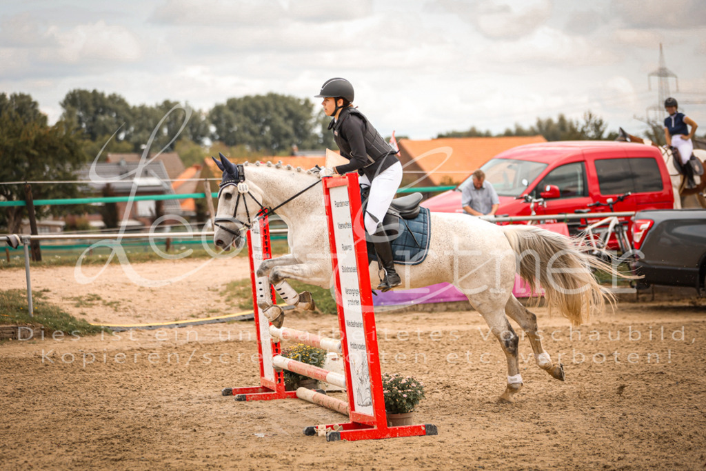 06.SoSpWB00218 | Leoni Ertmer Photography - Realisiert mit Pictrs.com