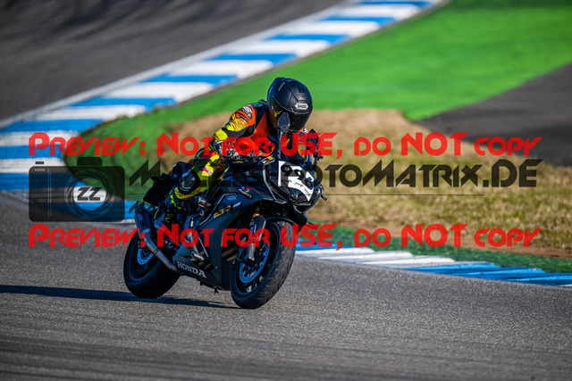 MaZZes_FotoMatrix_230311_4840 | Fotograf Mathias Schmid
Sportfotograf,
Eventfotograf,
Hochzeitsfotograf,
Portraitfotograf