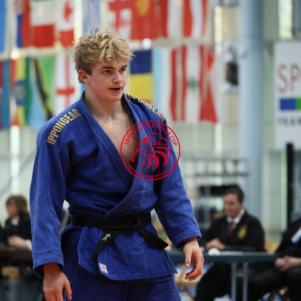 IMG_7900 | Fotos vom Adler Cup - Pictures from Adler Cup

Hier findet Ihr alle Eindrücke und großen Momente der Adler Cup Wochenenden. Here you will find all impressions and great moments of the Adler Cup weekends. - Realisiert mit Pictrs.com