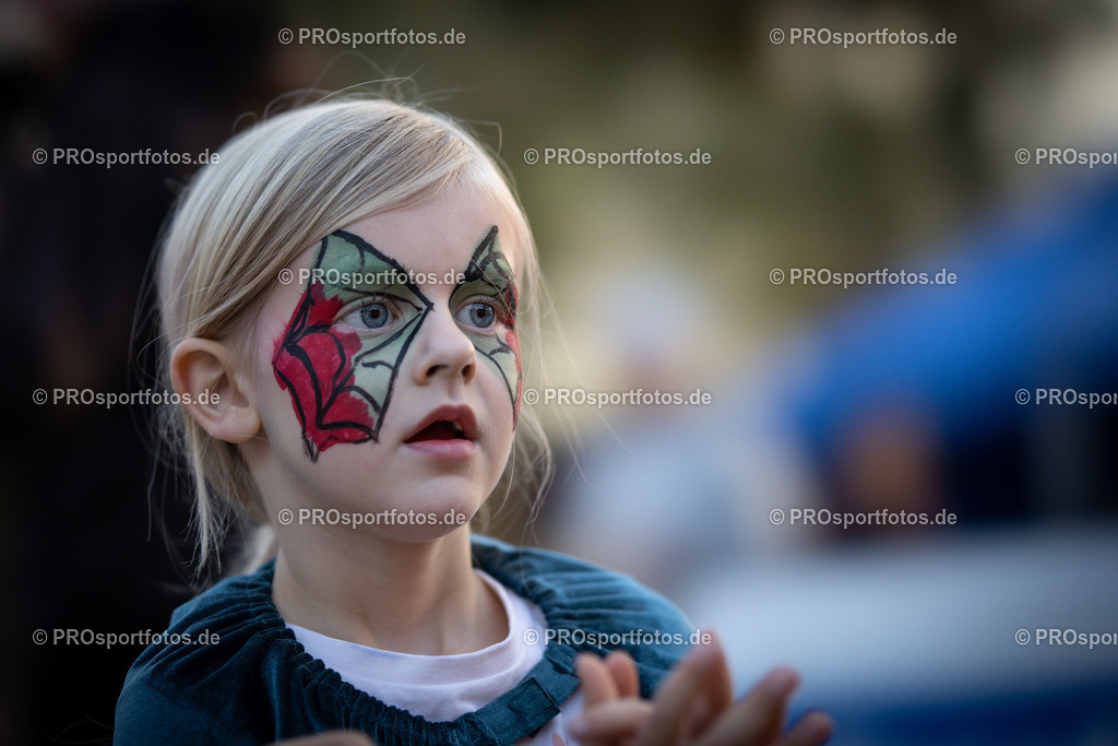 Halloween Run 2022 in Koeln, 31.10.2022 | Impressionen vom Halloween Run 2022 am 31.10.2022 in Koeln (Forstbotanischer Garten Rodenkirchen). Foto: BEAUTIFUL SPORTS/Axel Kohring