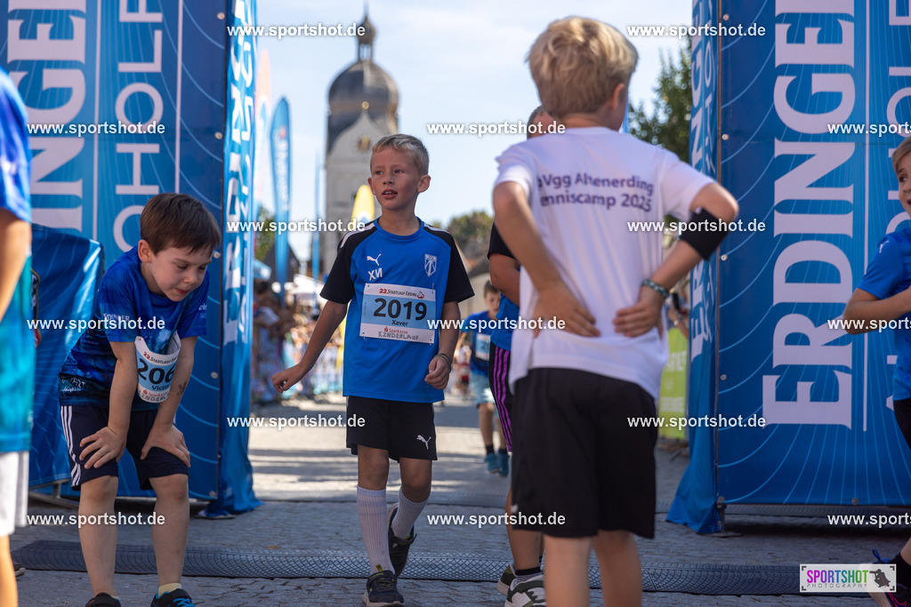 VJ__2919 | Stadtlauf Erding 2025 #stadtlauferding #erdingstadtlauf #stadtlauf_erding #laufmotivation #trisporterding #yourpictrs #sportshot_your_pictrs