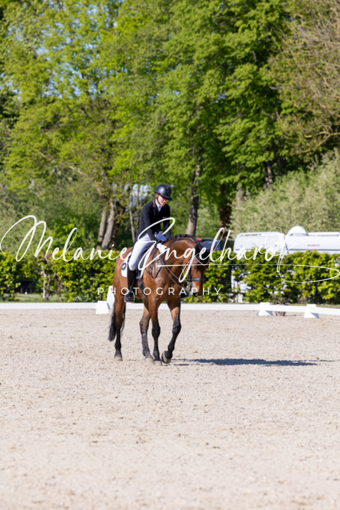 7I8A2230 | melanie-engelhardt-photography - Realisiert mit Pictrs.com
