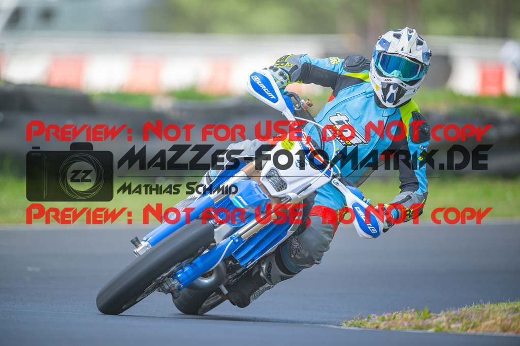 MaZZes-Fotomatrix-20260508-44927 | G2