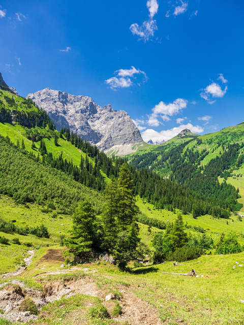 Landschaft  im Rißtal nahe der Eng Alm in Österreich | Landschaft  im Rißtal nahe der Eng Alm in Österreich.