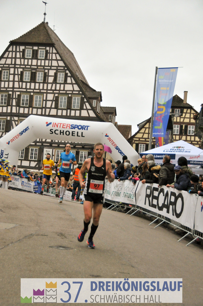 VR Bank Hauptlauf 10000m | 3 Koenigslauf 2023 - Realisiert mit Pictrs.com