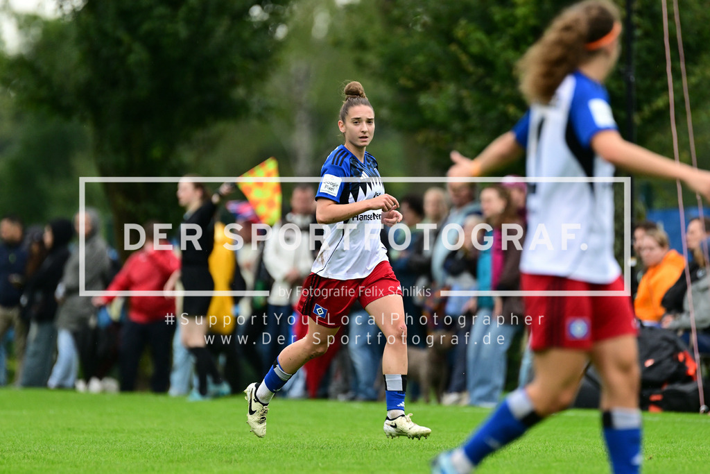 Fußball I Frauen I Saison 2025-2026 I Testspiel I Hamburger SV - FC Viktoria 1889 Berlin I 20203 | Der Sportfotograf. - Realisiert mit Pictrs.com