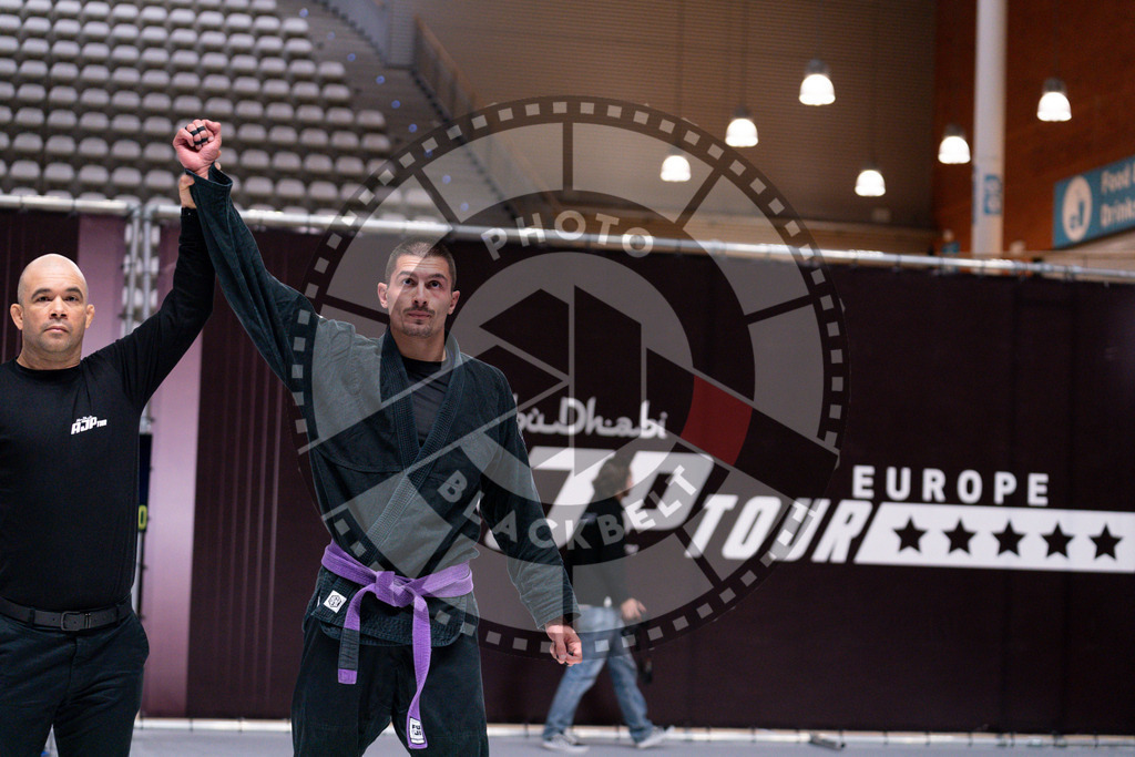 20241013PBB3387 | Athletes compete during the AJP Tour Europe Continental Jiu-Jitsu Amateurs & Masters Championship on October 13, 2024 in Almere near Amsterdam, Netherlands. © Chiara Dazi / photoblackbelt