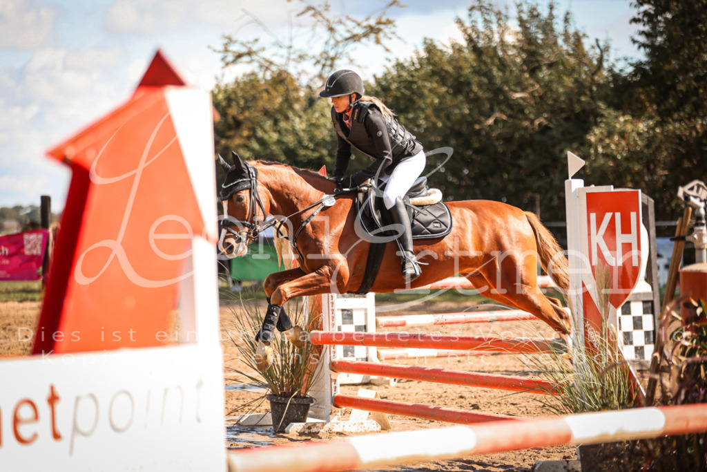 05.SaSpE00331 | Leoni Ertmer Photography - Realisiert mit Pictrs.com