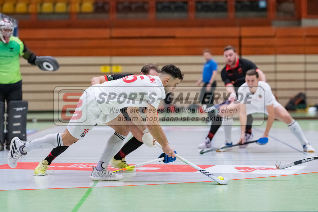 HK_20230113_102760 | 1. Bundesliga ( Halle ) Herren Crefelder HTC - DSD Düsseldorf am 13.1.2023 Crefelder HTC  ( CHTC ) Halle Glockenspitz , Krefeld , Bachmann Lucas Maximilian ( Crefelder HTC #15 )