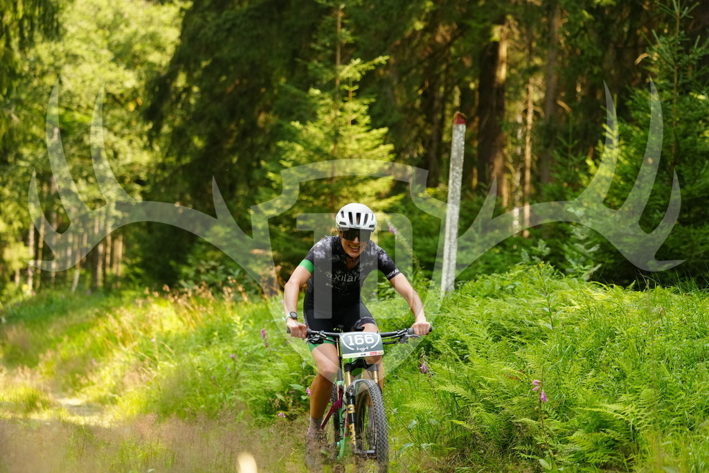 FC103383 | Fotogalerie der Treibjagd im Dunkelwald - Dein MTB Etappenrennen im Erzgebirge - Realisiert mit Pictrs.com