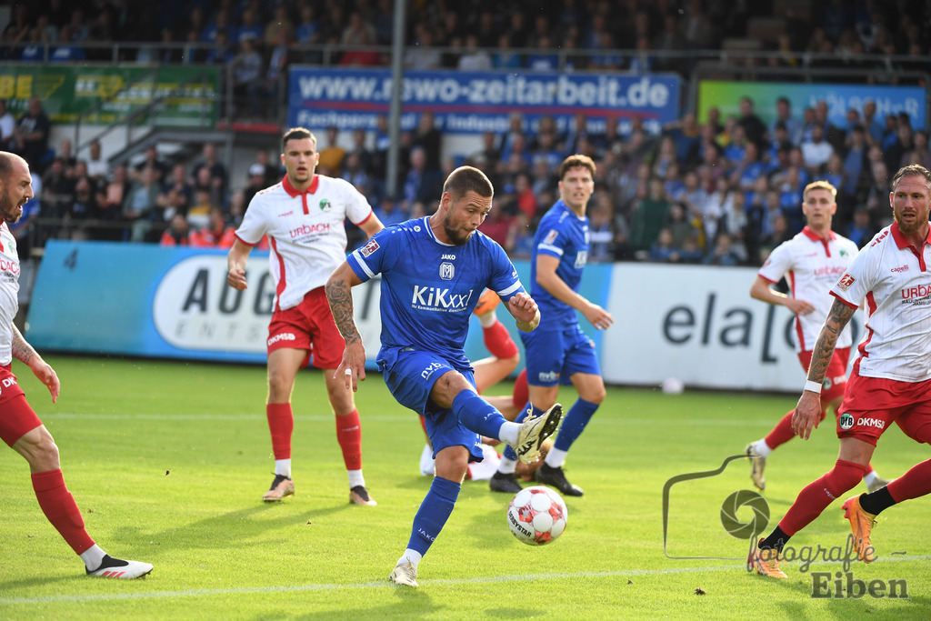 SV Meppen-VfB Lübeck | Herren Regionalliga Nord; SV Meppen (blau)-VfB Lübeck (weiß) am 01.08.2025 in Meppen (Hänsch-Arena), Photo: Philip Eiben 2025 - Realisiert mit Pictrs.com
