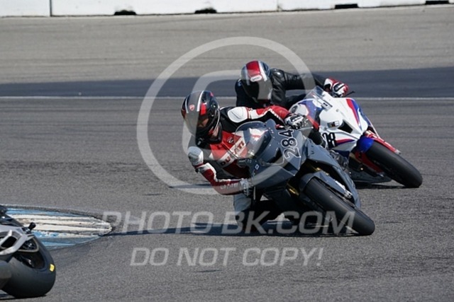 2022_05_09_PBK_22396 | Sportfotografie; SlowMotion; Video; Rennstrecke; Hafeneger; Speer; Racing; RSE; BMW; CBO; Trackday; Motorsportarena; Hockenheimring; Brno; Most; Barcelona; Valencia