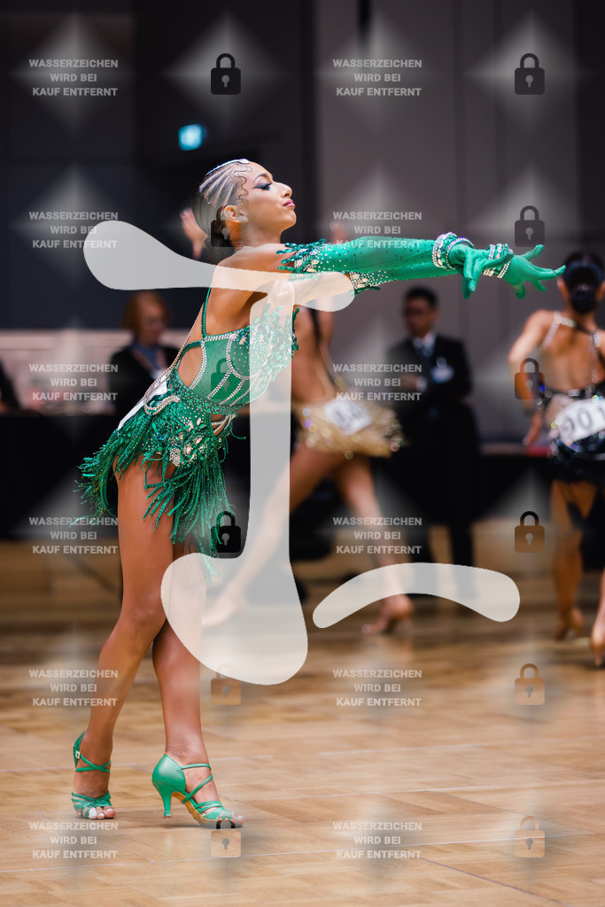 GOC 2025 - WDSF Solo Junior II Latin Female - 2025-08-21-7541 | Webshop for digital downloads and prints of dance sport, event & show photographer Julian Link - Realisiert mit Pictrs.com